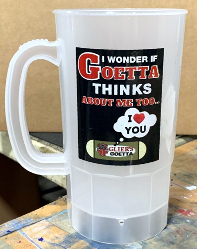 plastic-goetta-fest-32-oz-beer-mugs